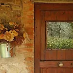 Gemuetliche Blaue Mit Garten By Interhome *
